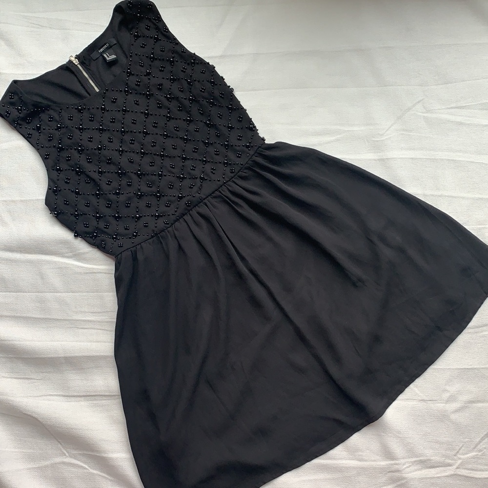 Black Sleeveless Beaded Scoop Neck Forever 21 Dress | S